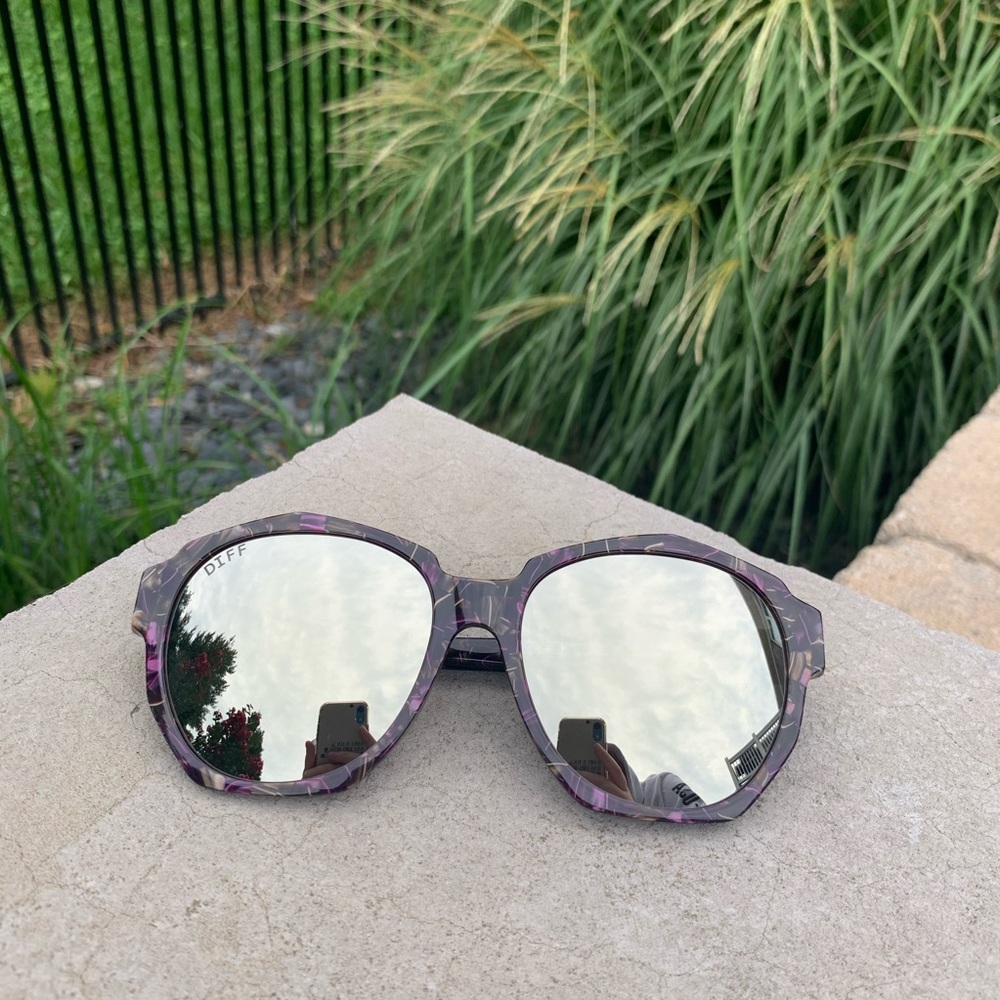 Diff Sunglasses - image 4